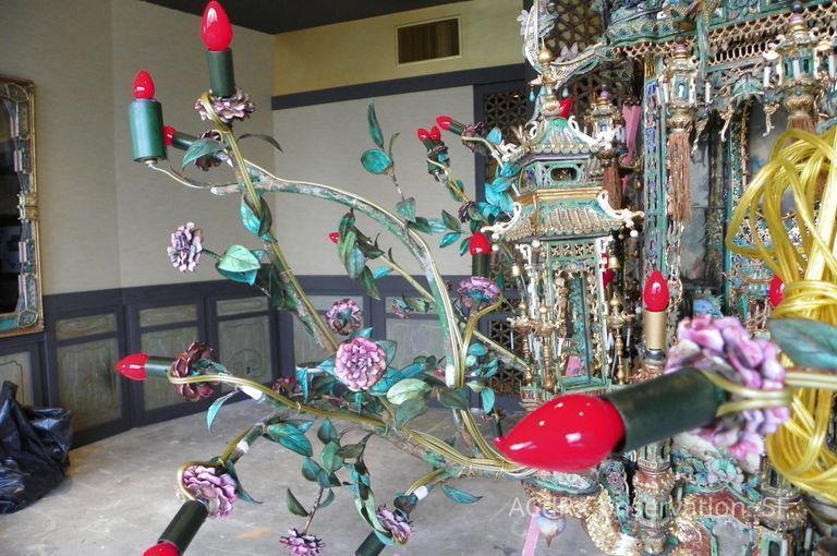 Golden Room - Image 120