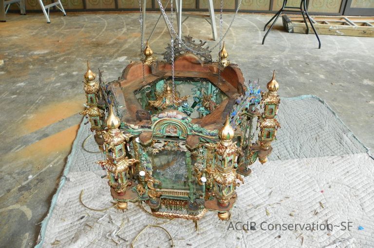 Golden Room - Image 127