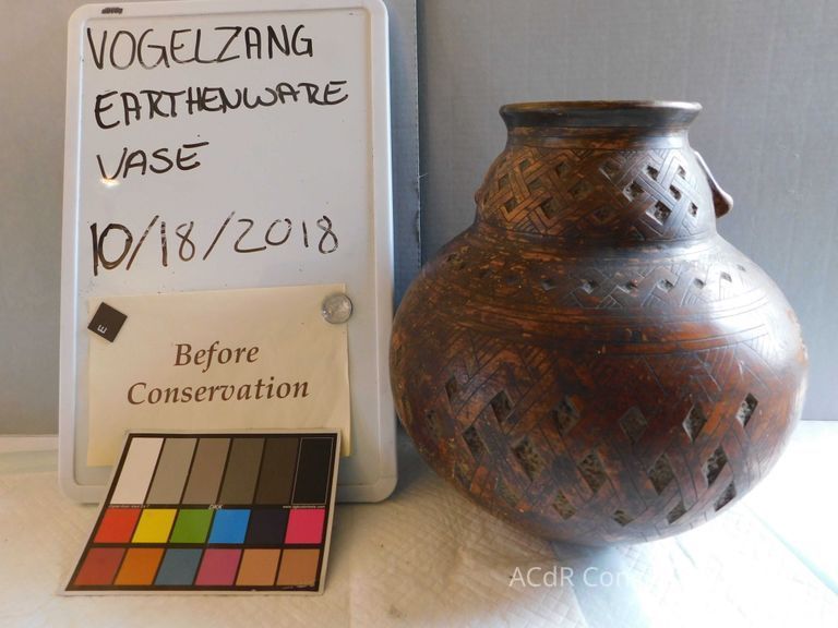          Earthenware Vase picture number 1
