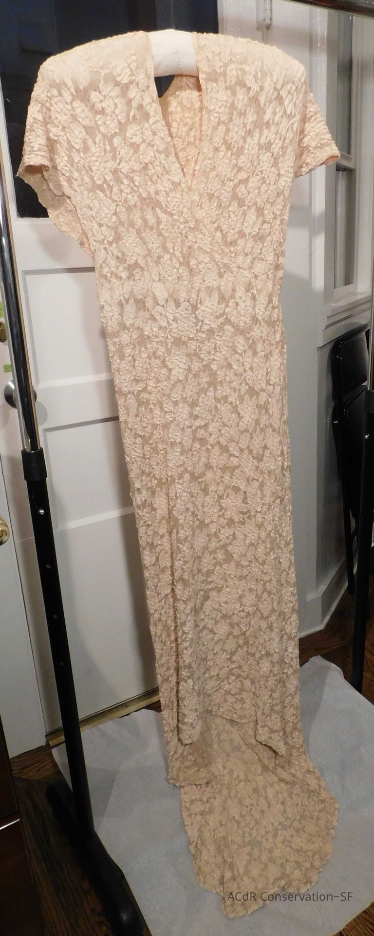          Pink Floral Evening Gown picture number 1
