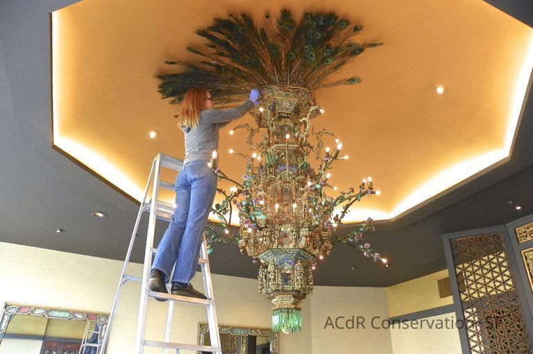 Golden Room - Image 414