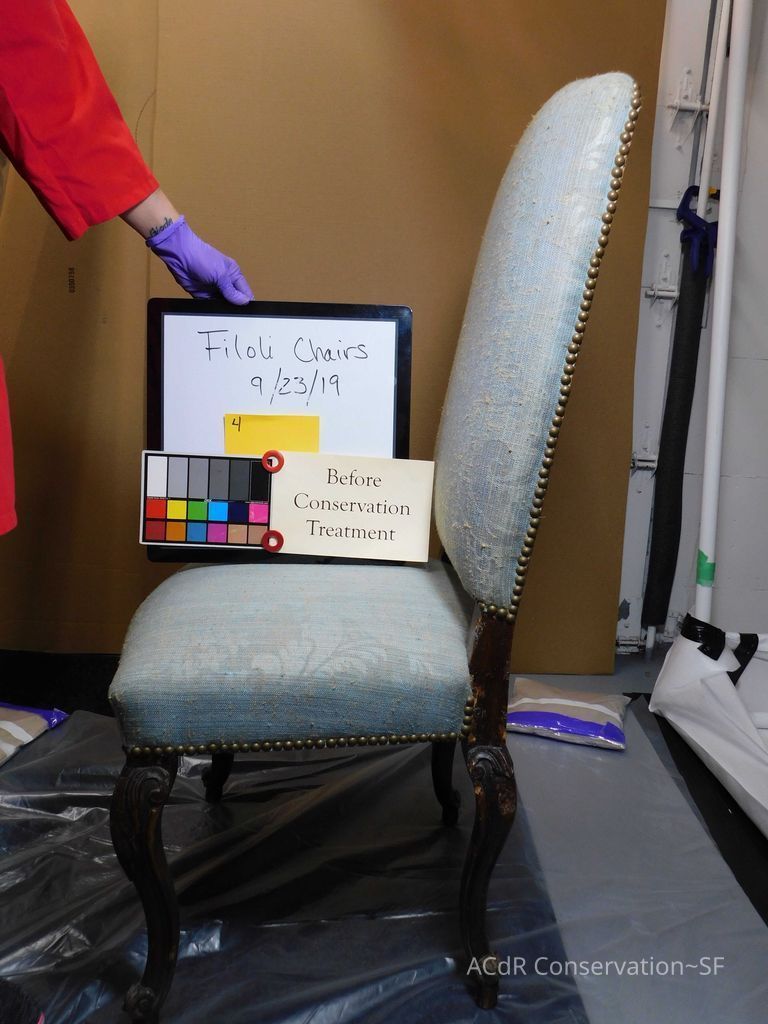          Chair 4 picture number 1
