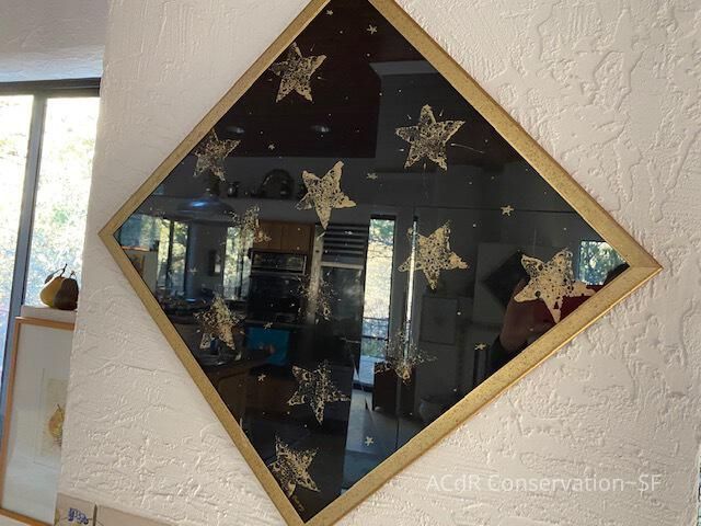          Stars in gold diamond-shape frame picture number 1
