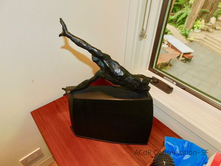          Reaching Man picture number 1
