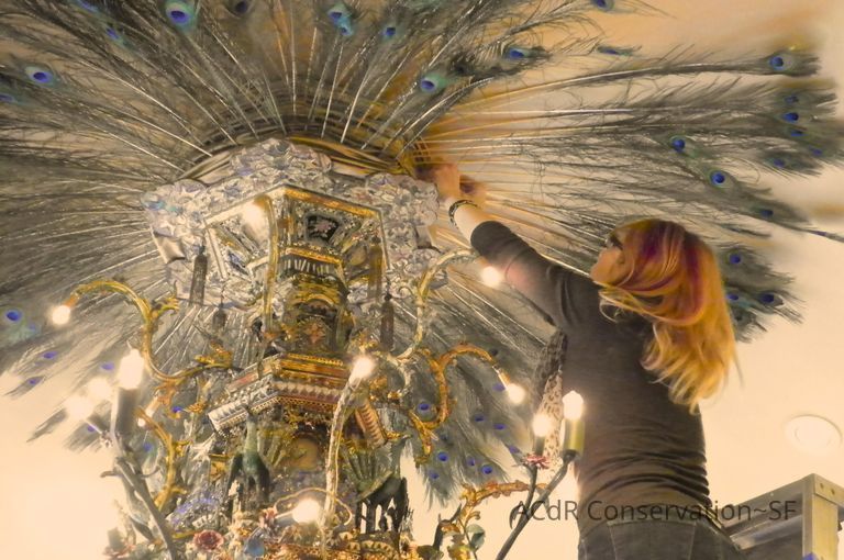 Golden Room - Image 436