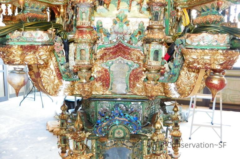 Golden Room - Image 142