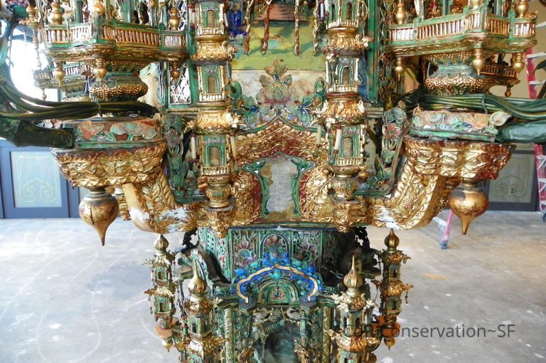 Golden Room - Image 144