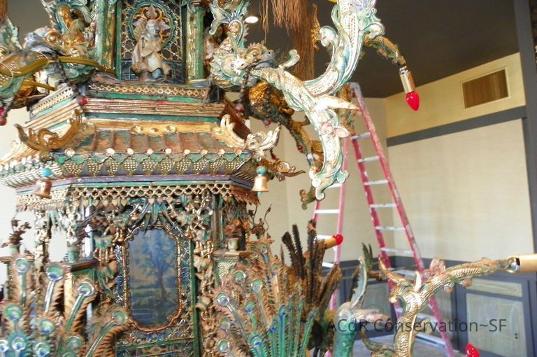 Golden Room - Image 145