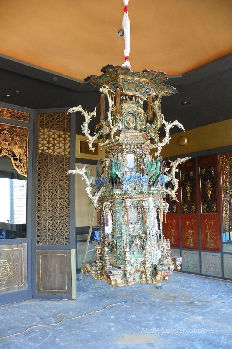 Golden Room - Image 5