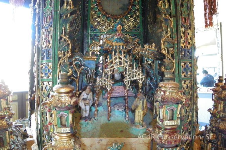 Golden Room - Image 14