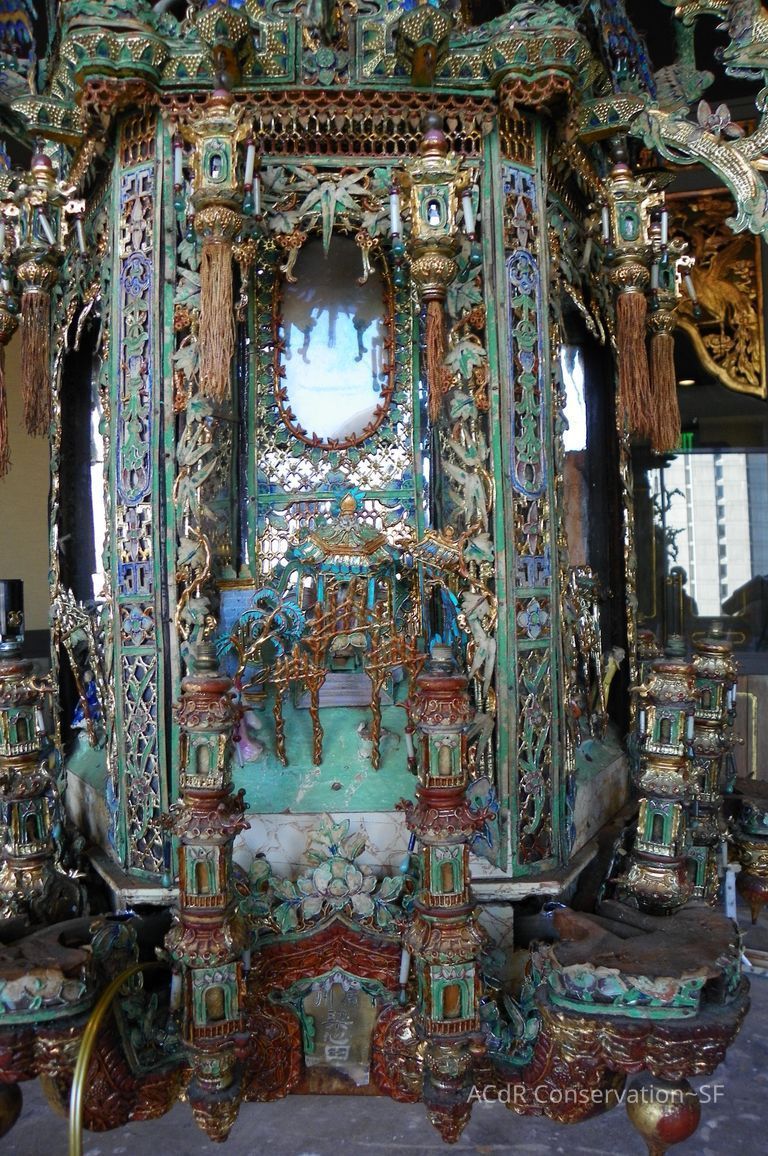 Golden Room - Image 16