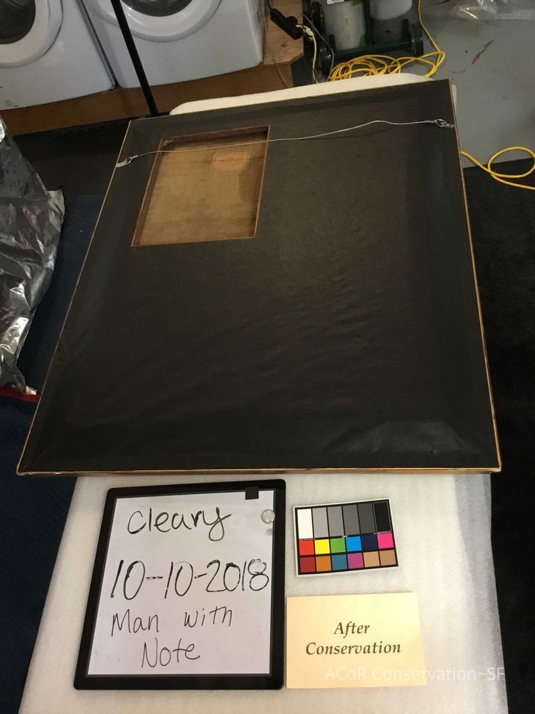 Man with note - Image 3