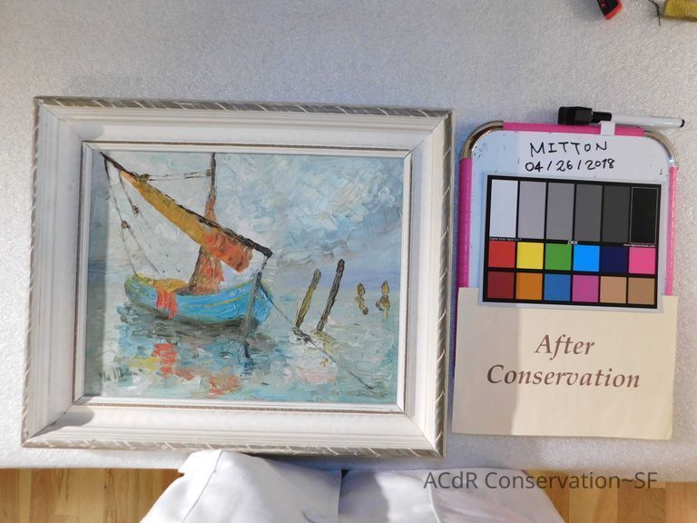 Docked boat - Image 3