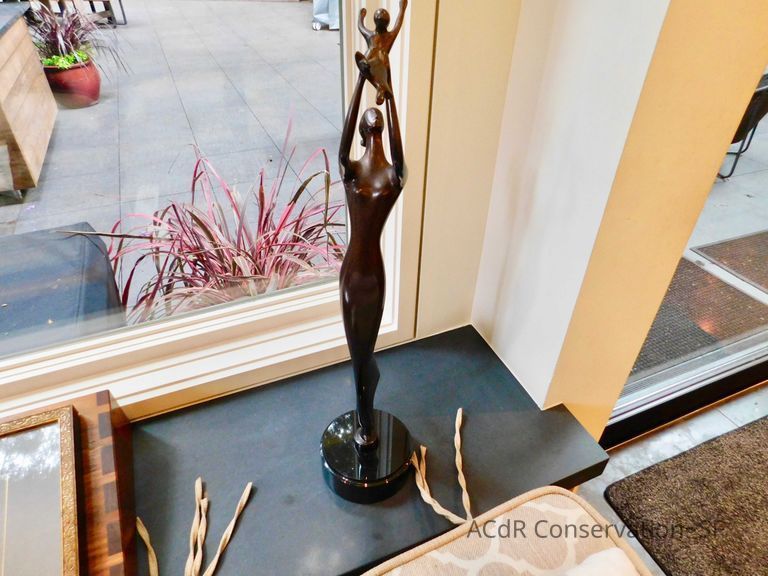          Mom tossing child picture number 1
