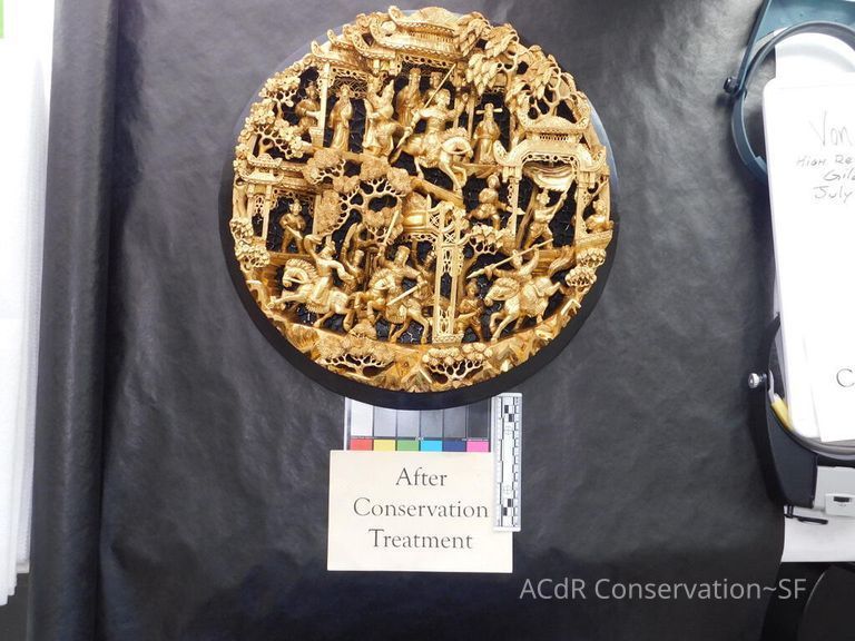 Large Round Chinese woodcarving - Image 41