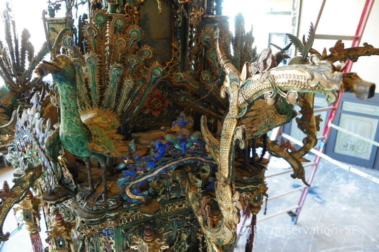 Golden Room - Image 22