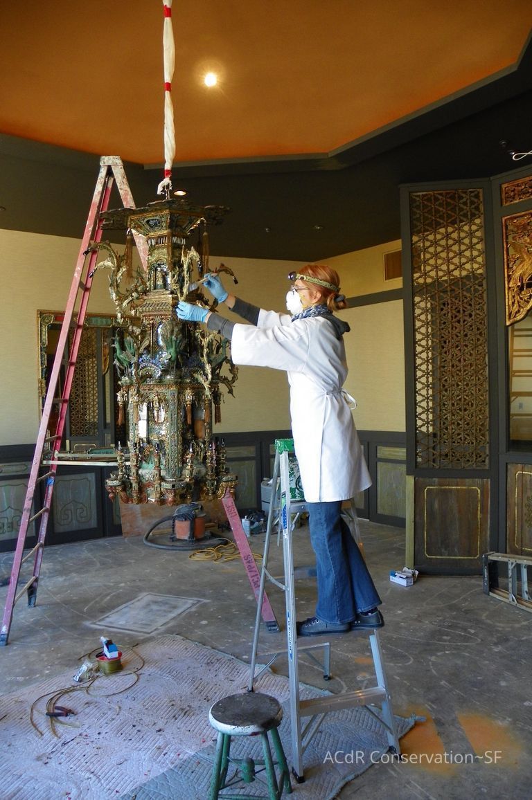 Golden Room - Image 25