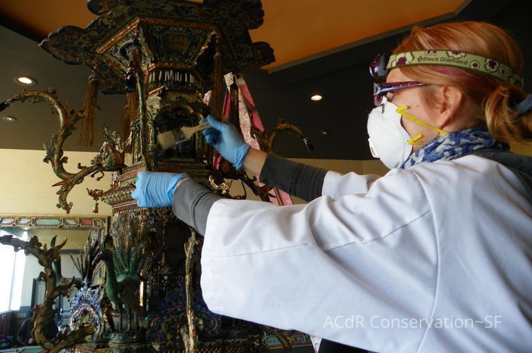 Golden Room - Image 29