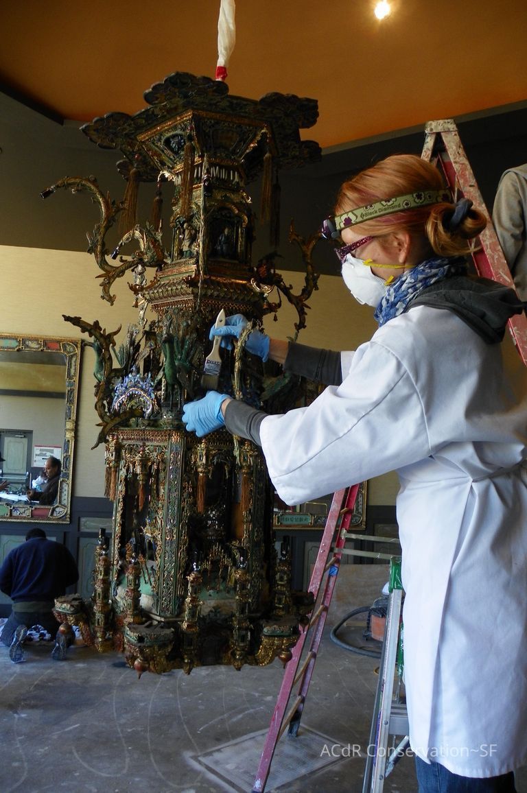 Golden Room - Image 34