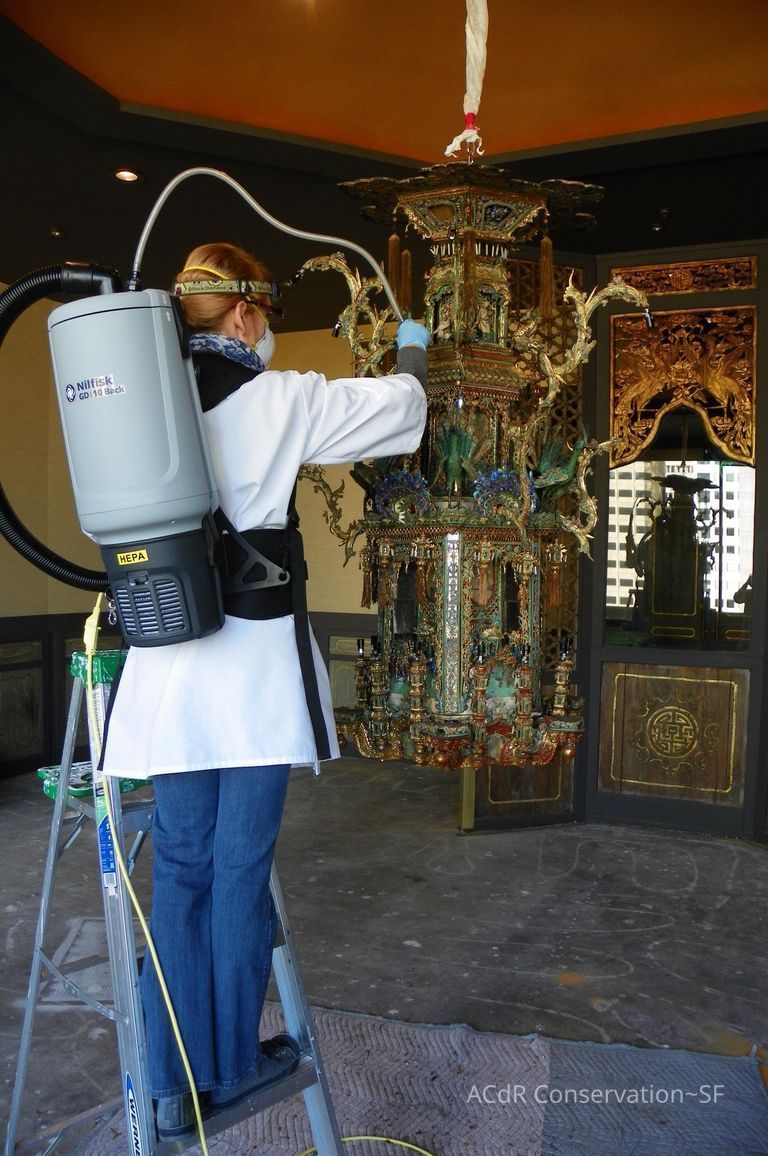 Golden Room - Image 35