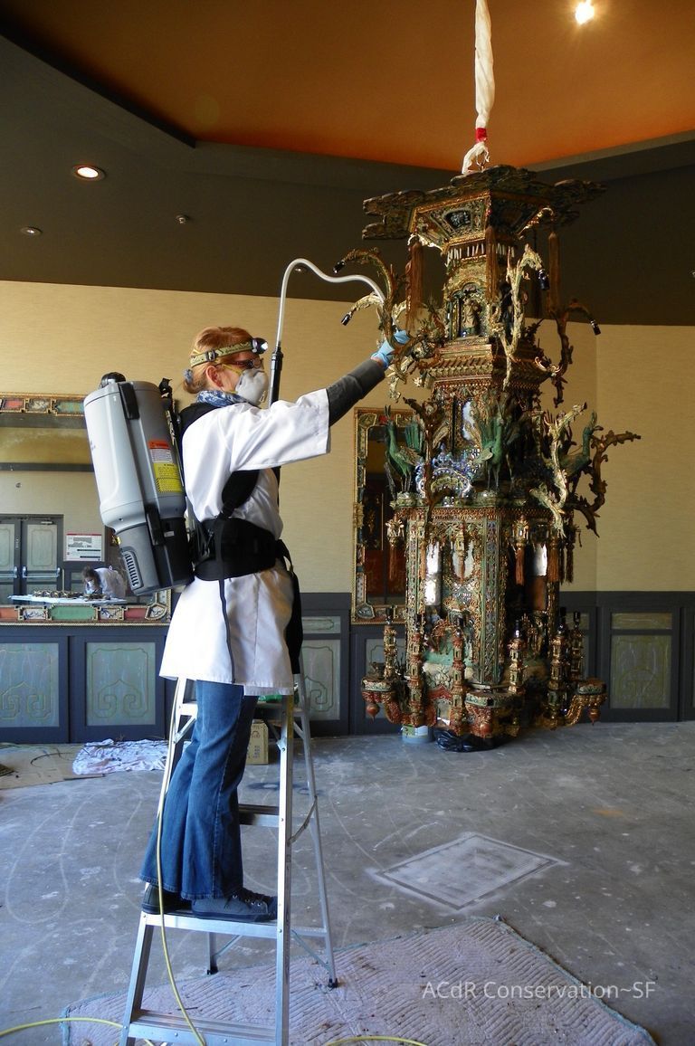 Golden Room - Image 36