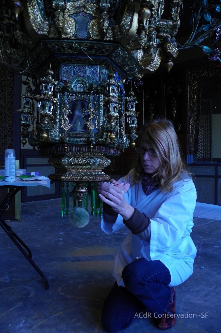 Golden Room - Image 192