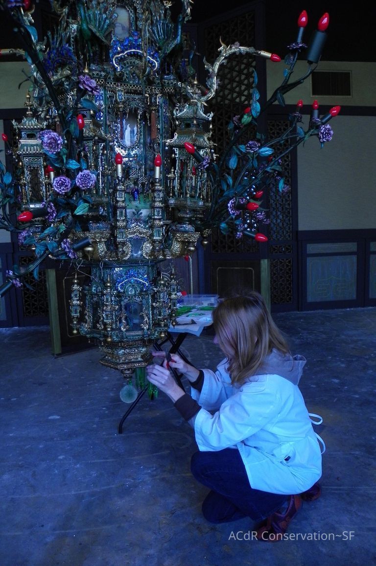 Golden Room - Image 195