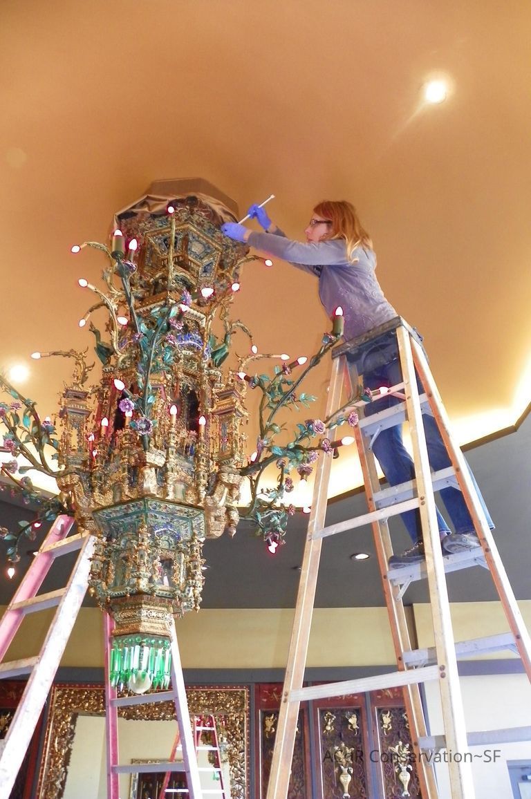 Golden Room - Image 350