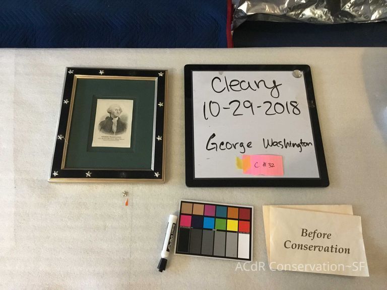          Two stars missing but only one in packaging. Reattached at lower point with Jade R.
