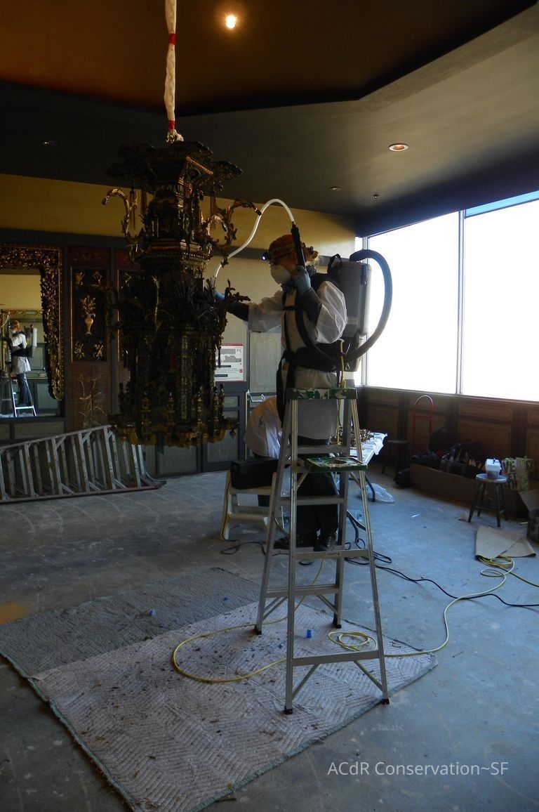 Golden Room - Image 44