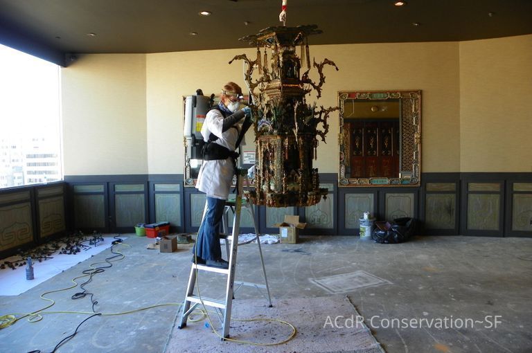 Golden Room - Image 47