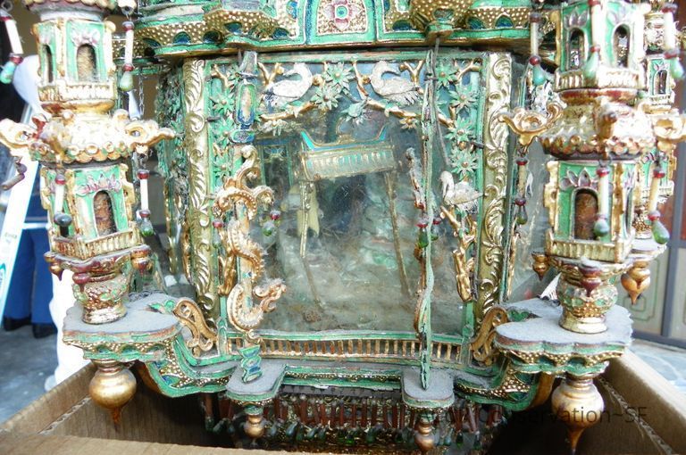 Golden Room - Image 59