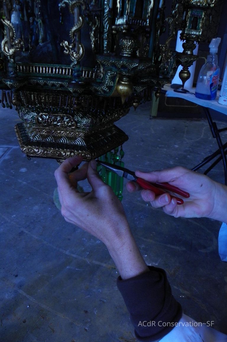 Golden Room - Image 198