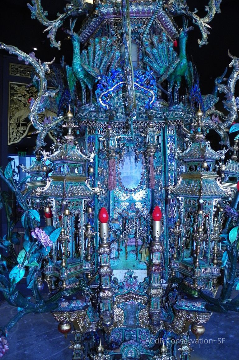 Golden Room - Image 204