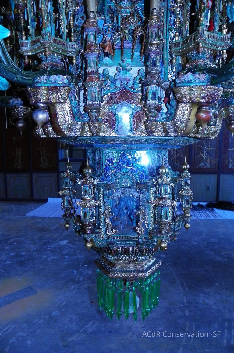 Golden Room - Image 205