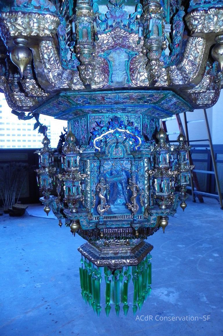 Golden Room - Image 211