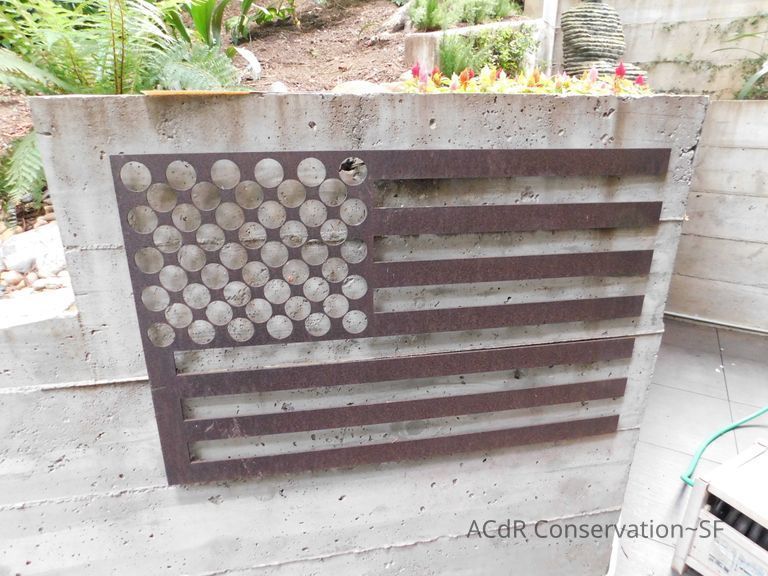          Outdoor flag sculpture picture number 1
