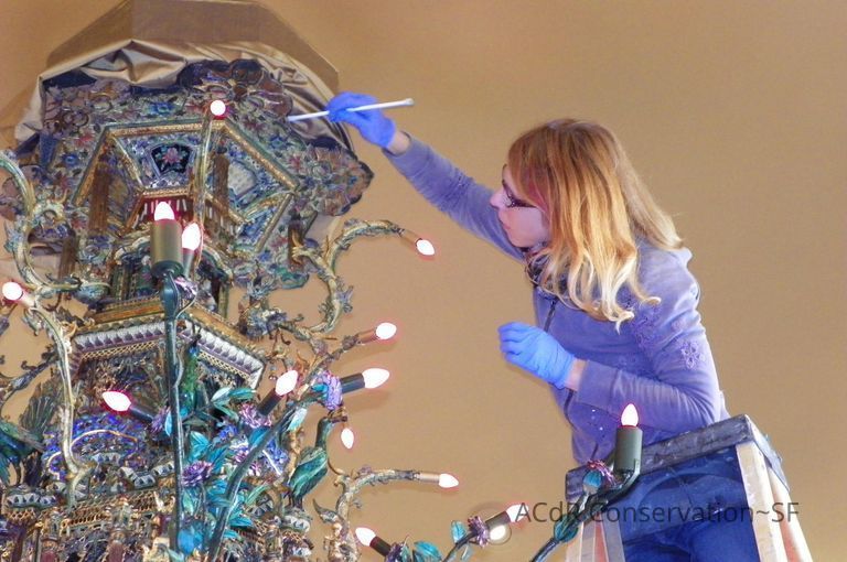 Golden Room - Image 354