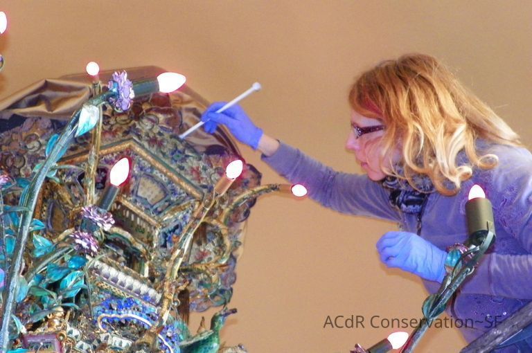 Golden Room - Image 355