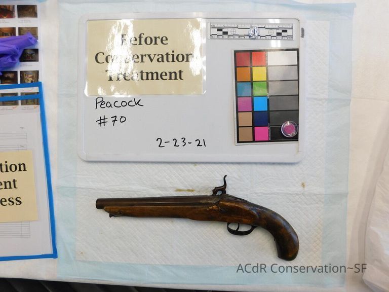          Pistol picture number 1
