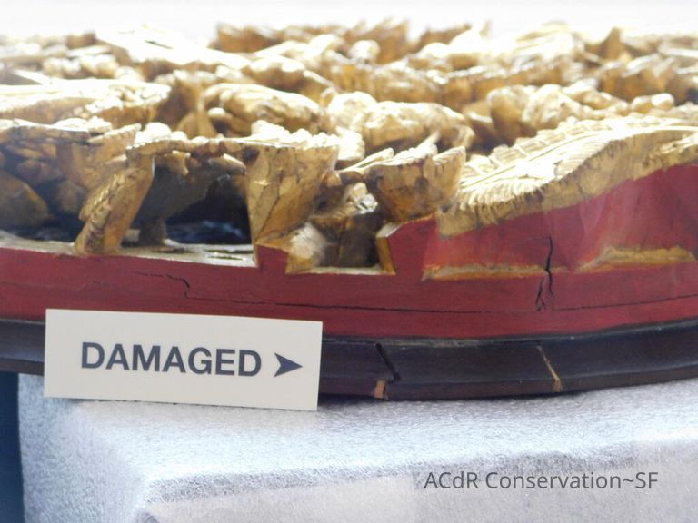 Large Round Chinese woodcarving - Image 10