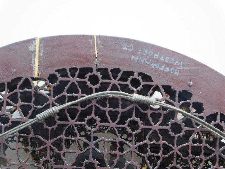 Large Round Chinese woodcarving - Image 15