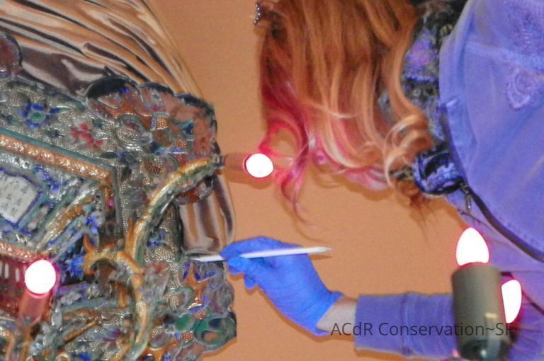 Golden Room - Image 372