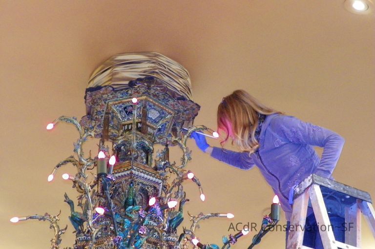 Golden Room - Image 373