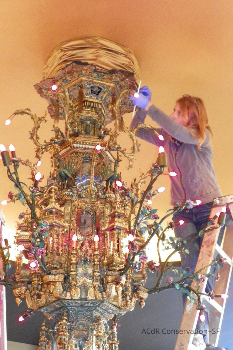 Golden Room - Image 374