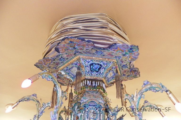 Golden Room - Image 377