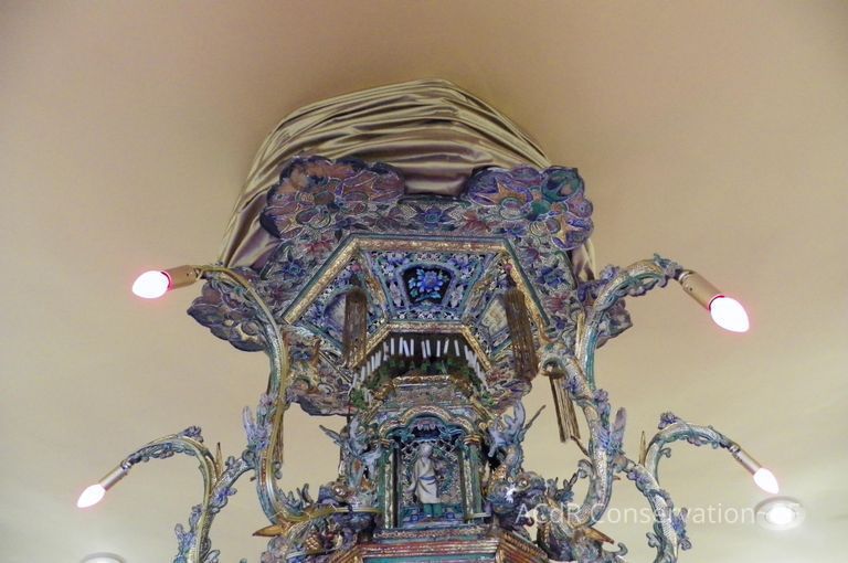 Golden Room - Image 379