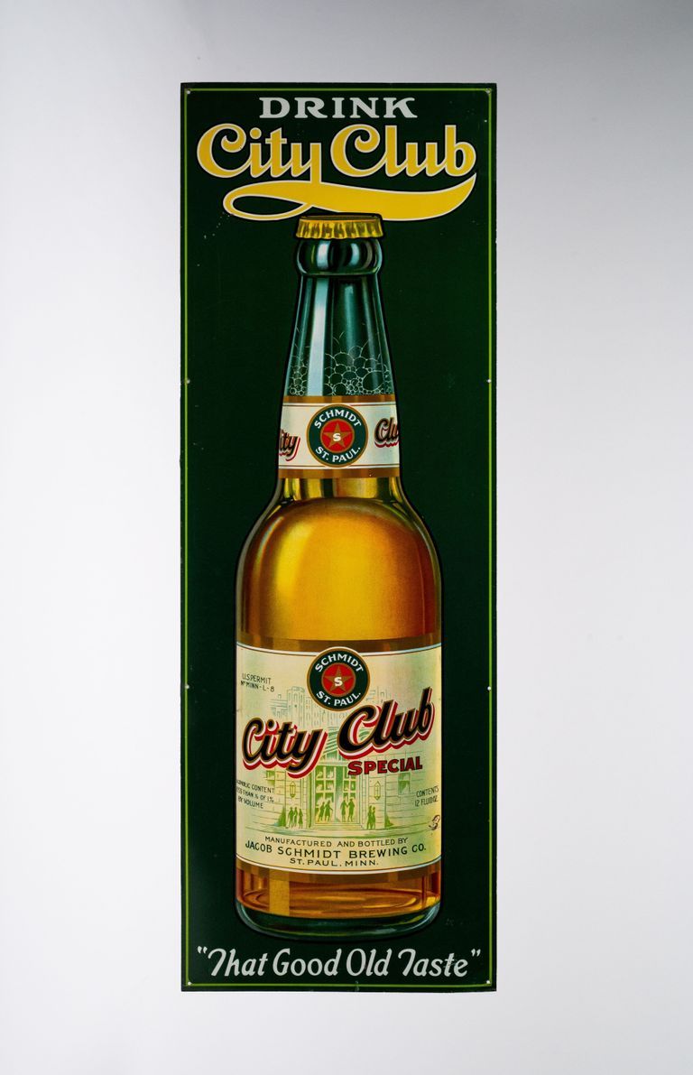 City Club "That Good Old Taste" Tin Sign