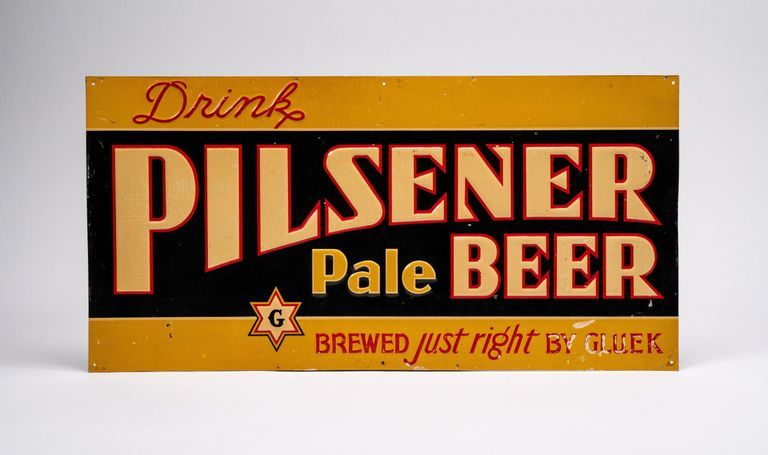 Gluek Pilsener Pale Beer Tin Sign