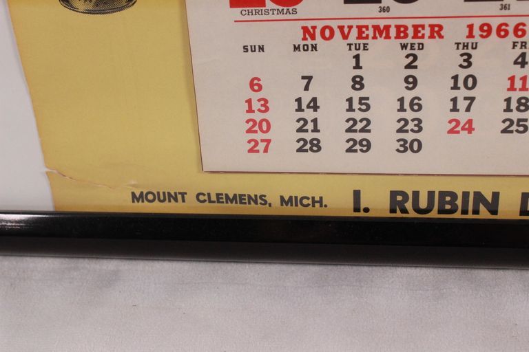 Stroh Brewing Company - Gown Series - Image 2